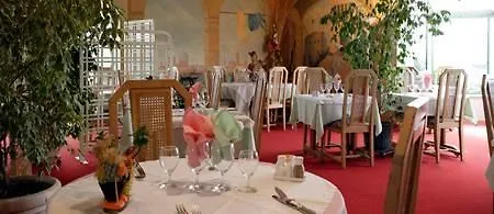 Kyriad Hotel - Restaurant Carentan 