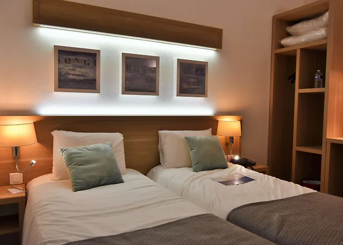 Kyriad Hotel - Restaurant Carentan