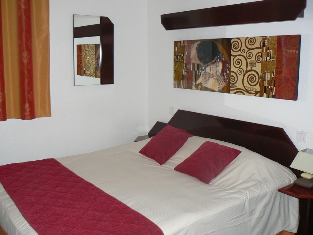 Hotel Contact Utah Carentan